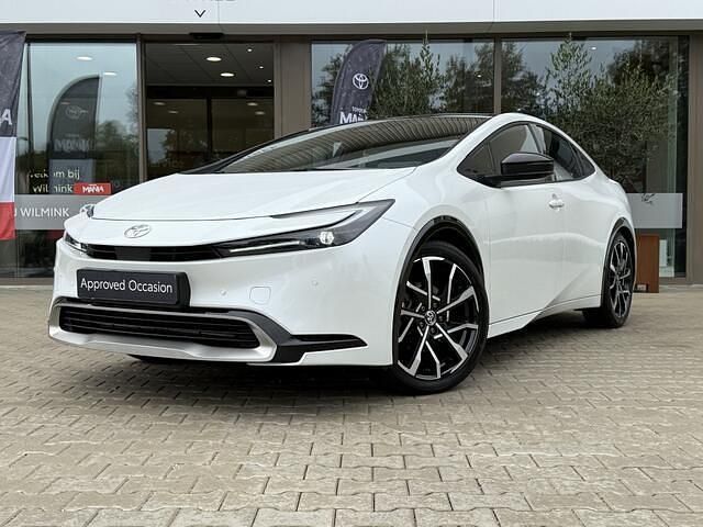 Wit Gebruikt 2023 Toyota Prius Executive Hatchback | € 38.950 (Iets duurder) - Afbeelding 1/4
