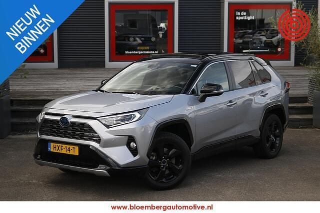 Grijs Gebruikt 2019 Toyota RAV4 SUV | € 33.450 (Iets duurder) - Afbeelding 1/4