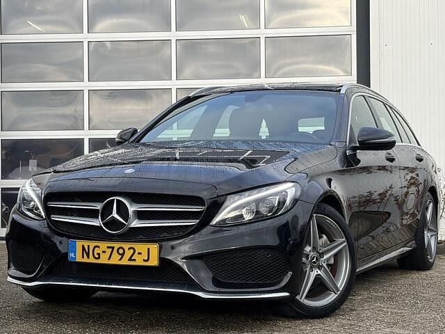 Zwart Occasion 2017 Mercedes C300 AMG line Stationwagen | € 16.950 (Super prijs) - Afbeelding 1/4