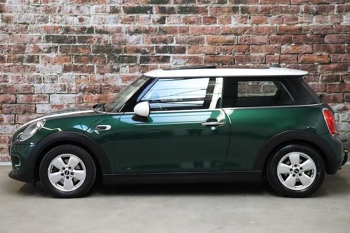 Occasion Mini Cooper Business 2015 Groen (metallic) Hatchback