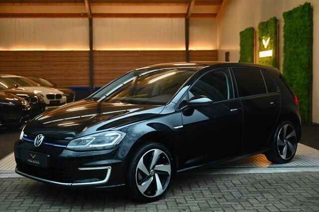 Zwart Gebruikt 2017 VW e-Golf Hatchback | € 12.450 (Eerlijke prijs) - Afbeelding 1/4