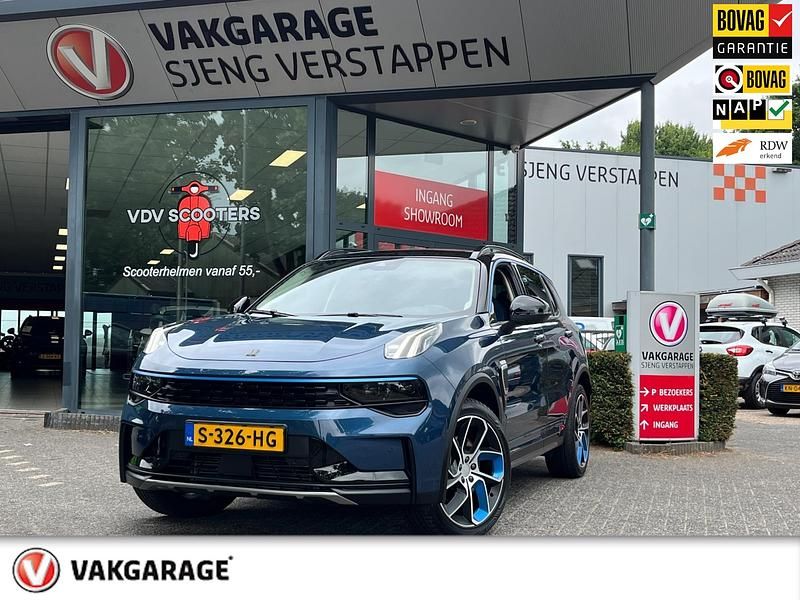 Blauw Gebruikt 2023 Lynk & Co 01 SUV | € 25.895 (Iets duurder) - Afbeelding 1/4