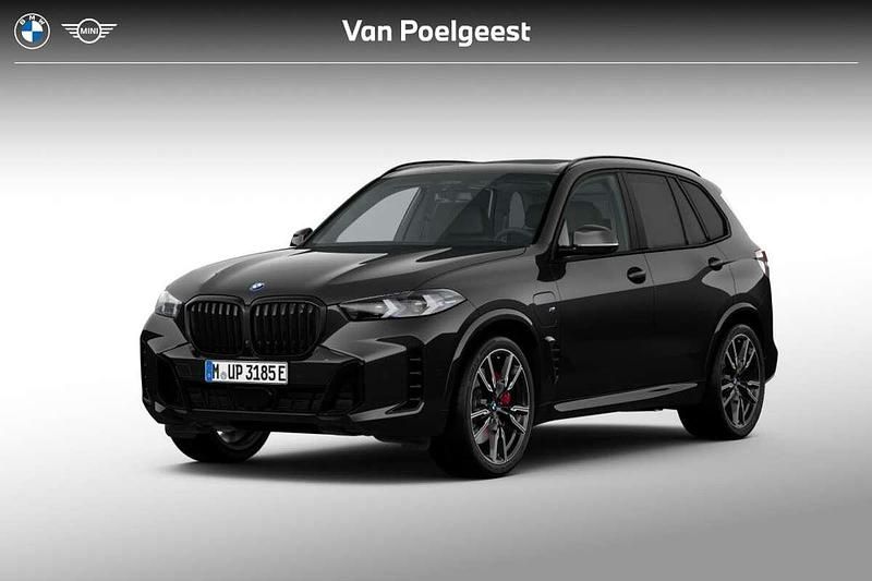 Saphirschwarz metallic (475) (zwart metallic) Nieuw 2025 BMW X5 M Sport SUV | € 138.614 - Afbeelding 1/4