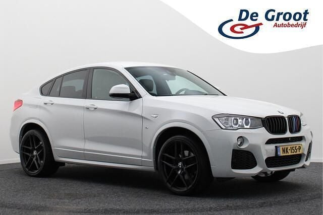 Wit Gebruikt 2017 BMW X4 Executive SUV | € 24.950 (Eerlijke prijs) - Afbeelding 1/4