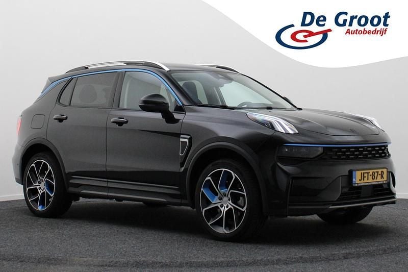 Zwart Gebruikt 2023 Lynk & Co 01 SUV | € 25.950 (Eerlijke prijs) - Afbeelding 1/3