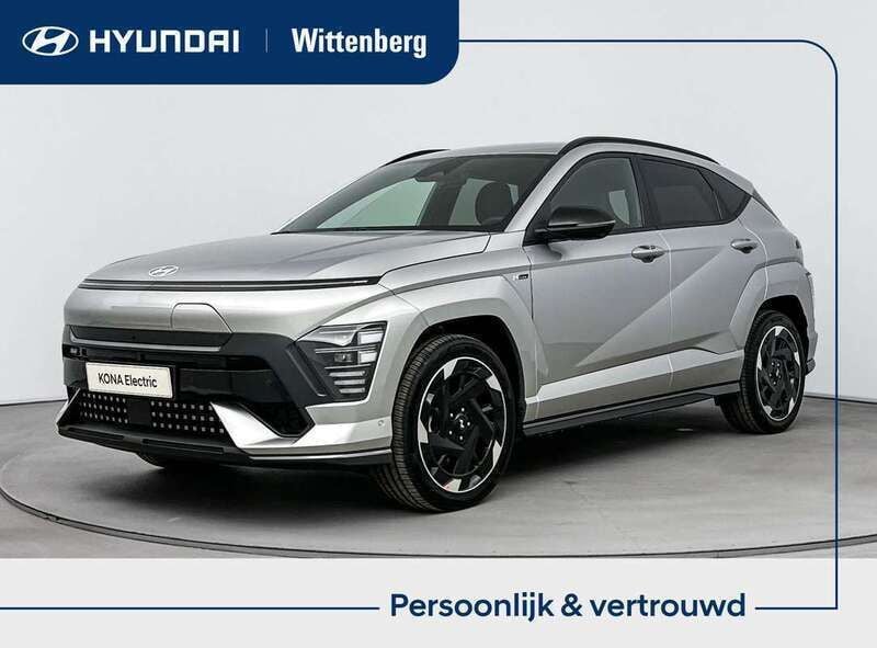 Zilver, metallic lak Nieuw 2024 Hyundai Kona Premium SUV | € 42.790 (Eerlijke prijs) - Afbeelding 1/3