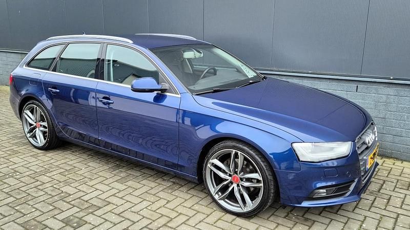 Occasion Audi A4 Business 170 PK (125 kW) 2014 Stationwagon Stationwagen