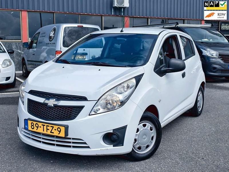 Wit Gebruikt 2012 Chevrolet Spark LS Hatchback | € 3.499 (Eerlijke prijs) - Afbeelding 1/4