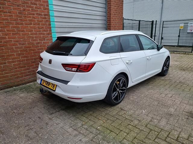 Occasion Seat Leon ST Business 110 PK (80 kW) 2014 Wit Stationwagen