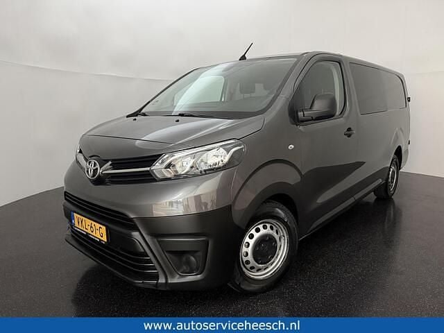 Grijs Gebruikt 2021 Toyota Proace MPV | € 19.750 (Eerlijke prijs) - Afbeelding 1/4