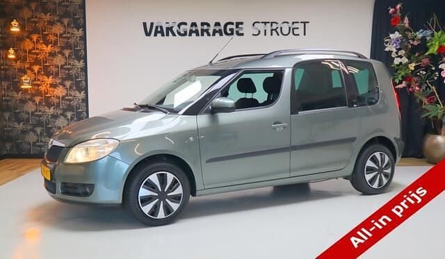 Groen (metallic) Gebruikt 2007 Skoda Roomster Style MPV | € 3.500 (Eerlijke prijs) - Afbeelding 1/4