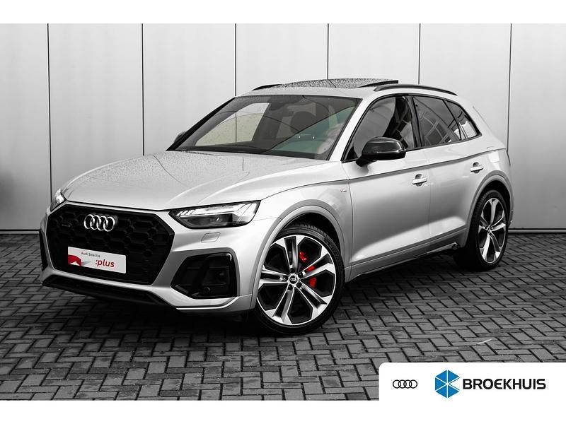 Grijs Gebruikt 2022 Audi Q5 Comfort SUV | € 50.940 (Iets duurder) - Afbeelding 1/4