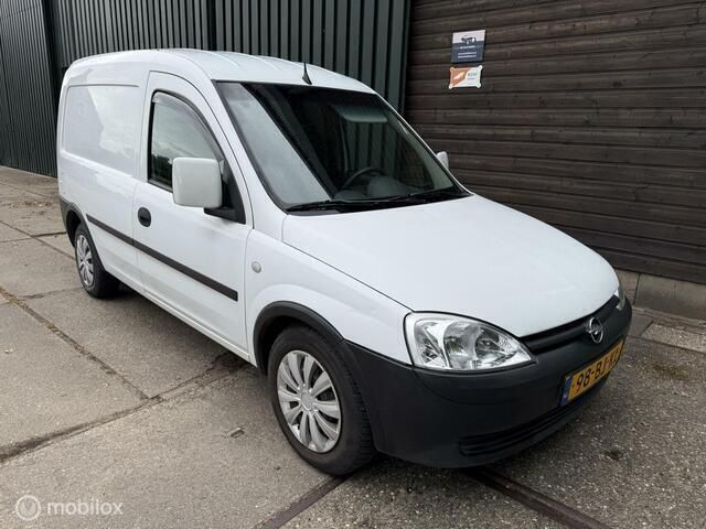 Overige Gebruikt 2003 Opel Combo MPV | € 1.450 (Eerlijke prijs) - Afbeelding 1/4