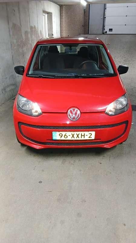 Rood Gebruikt 2012 VW up! Hatchback | € 2.750 (Super prijs) - Afbeelding 1/4