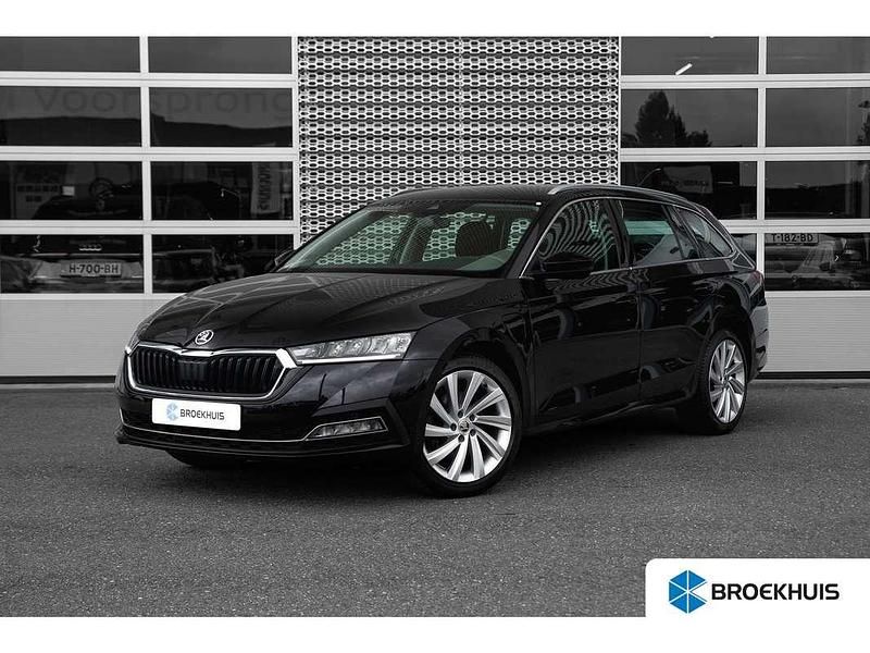Zwart Gebruikt 2021 Skoda Octavia Business Line Stationwagen | € 23.690 (Eerlijke prijs) - Afbeelding 1/4