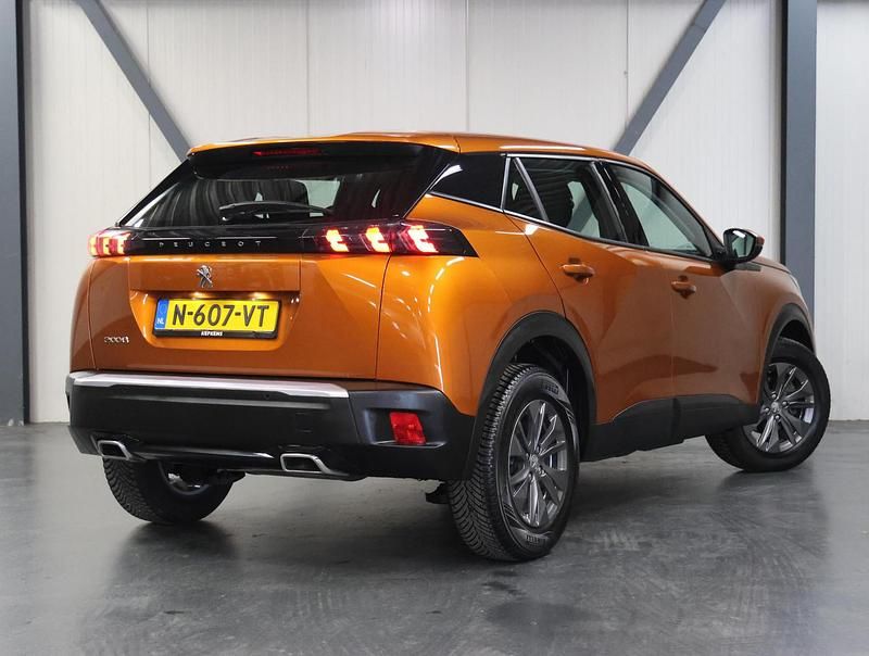 Occasion Peugeot 2008 Active 131 PK (96 kW) 2022 Oranje SUV