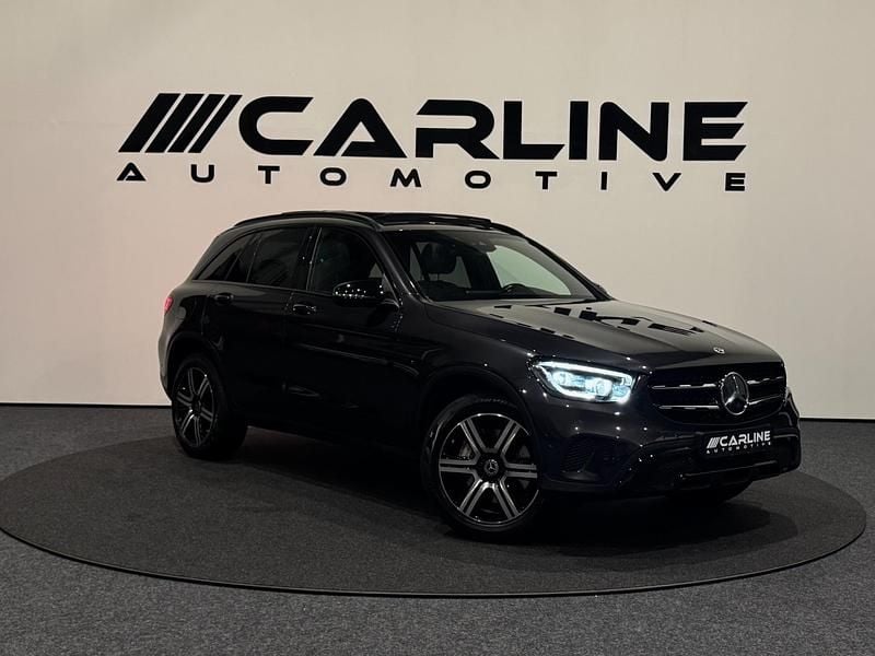 Grijs, metallic lak Gebruikt 2020 Mercedes GLC300e Business SUV | € 35.950 (Goede deal) - Afbeelding 1/4