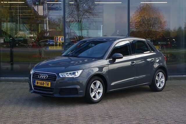 Grijs Gebruikt 2017 Audi A1 Sportback Proline Hatchback | € 13.700 (Eerlijke prijs) - Afbeelding 1/4