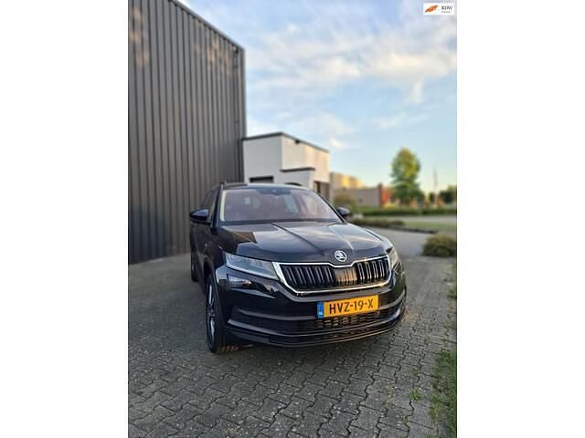 Zwart Occasion 2020 Skoda Kodiaq Business Line SUV | € 32.000 (Duur) - Afbeelding 1/4