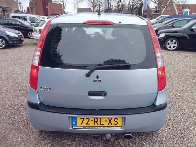 Occasion Mitsubishi Colt Invite 97 PK (71 kW) 2005 Blauw Hatchback