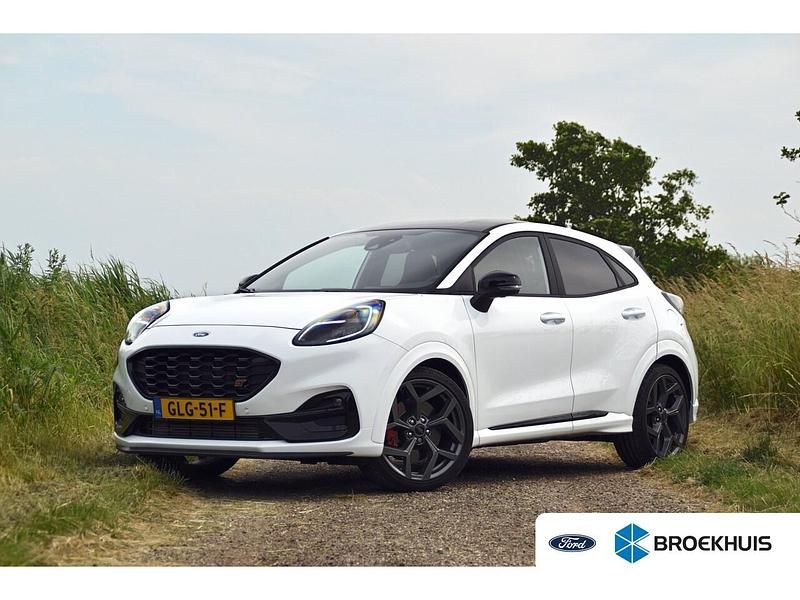 Wit Occasion 2024 Ford Puma Performance Edition SUV | € 32.900 (Iets duurder) - Afbeelding 1/4