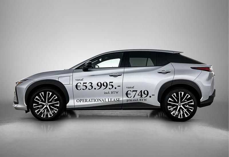 Occasion Lexus RZ 350e Luxury Line 165 kW (225 PK) 2026 Grijs SUV
