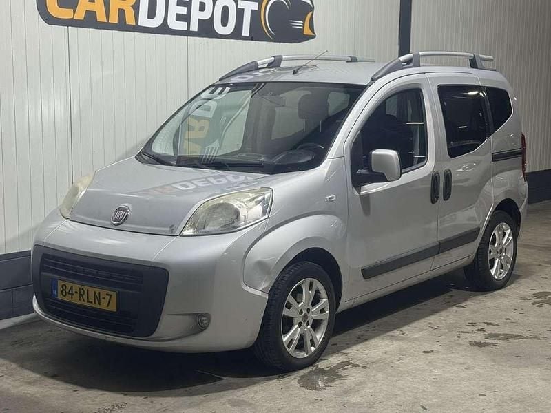 Grijs Gebruikt 2011 Fiat Qubo Dynamic MPV | € 2.999 (Super prijs) - Afbeelding 1/4