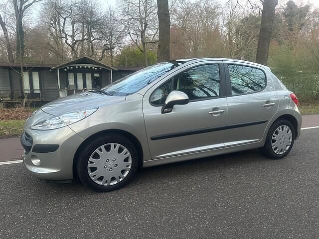 Grijs Occasion 2007 Peugeot 207 Hatchback | € 3.150 (Goede deal) - Afbeelding 1/4