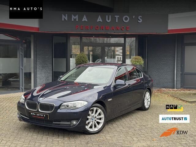 Blauw Gebruikt 2011 BMW 523 Executive Sedan | € 17.499 (Iets duurder) - Afbeelding 1/2
