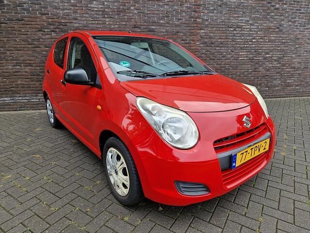 Rood Gebruikt 2012 Suzuki Alto Comfort+ Hatchback | € 2.895 (Eerlijke prijs) - Afbeelding 1/4