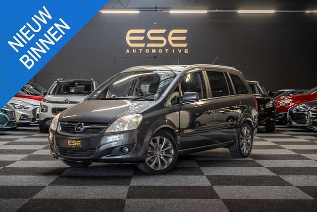 Grijs Gebruikt 2010 Opel Zafira Cosmo MPV | € 4.995 (Iets duurder) - Afbeelding 1/4