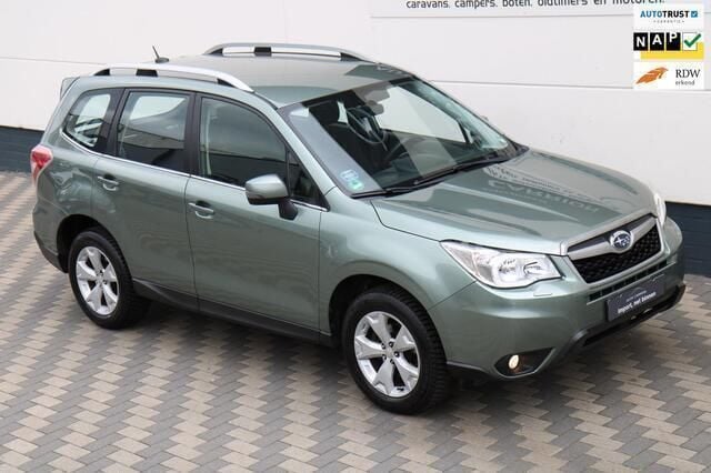 Groen, metallic lak Gebruikt 2016 Subaru Forester SUV | € 22.445 (Super prijs) - Afbeelding 1/4