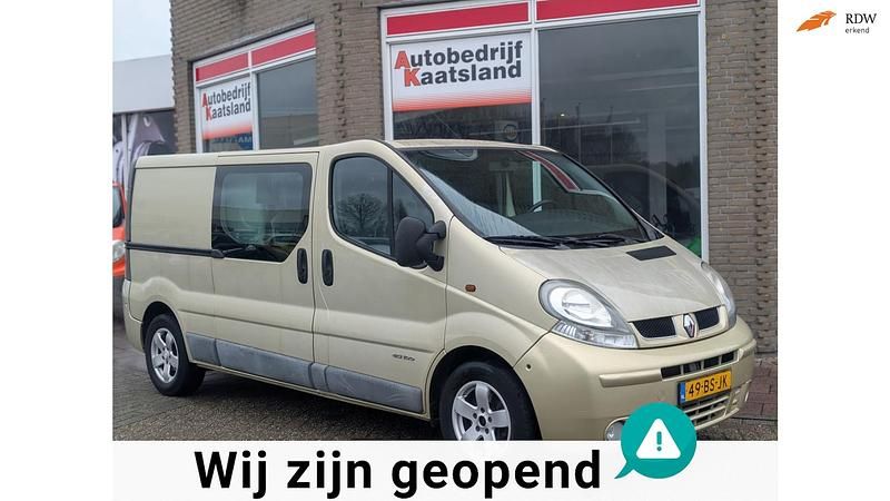 Goud (metallic) Gebruikt 2005 Renault Trafic Van | € 3.998 (Iets duurder) - Afbeelding 1/4