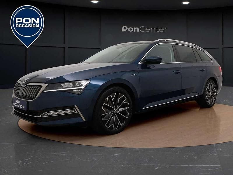 Occasion Skoda Superb LAURIN & KLEMENT 218 PK (160 kW) 2022 Blauw Stationwagen