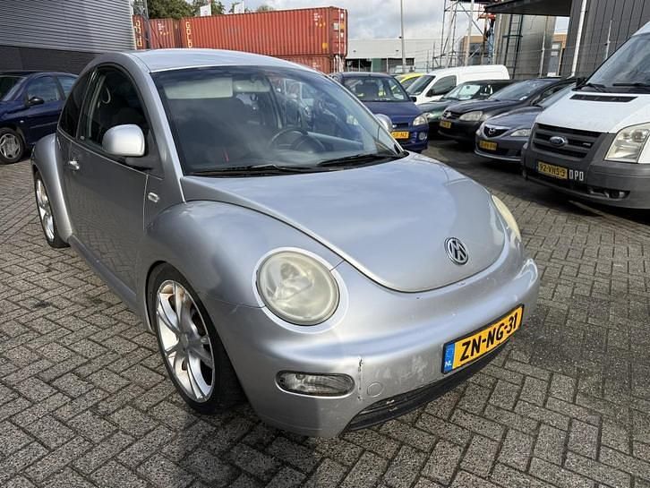 Occasion VW New Beetle Highline 116 PK (85 kW) 1999 Grijs Hatchback
