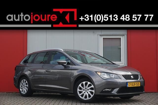 Grijs Gebruikt 2014 Seat Leon ST Ecomotive Stationwagen | € 4.499 - Afbeelding 1/4