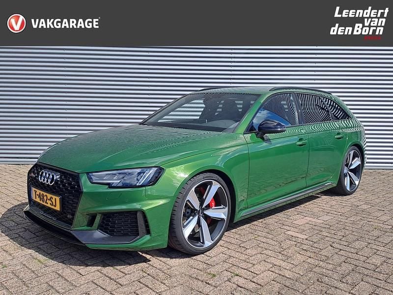 Groen metallic Gebruikt 2018 Audi RS4 Sport Stationwagen | € 58.495 (Goede deal) - Afbeelding 1/4