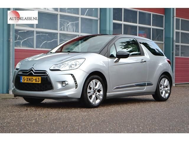 Grijs Gebruikt 2013 Citroën DS3 So Chic Hatchback | € 4.895 (Eerlijke prijs) - Afbeelding 1/4