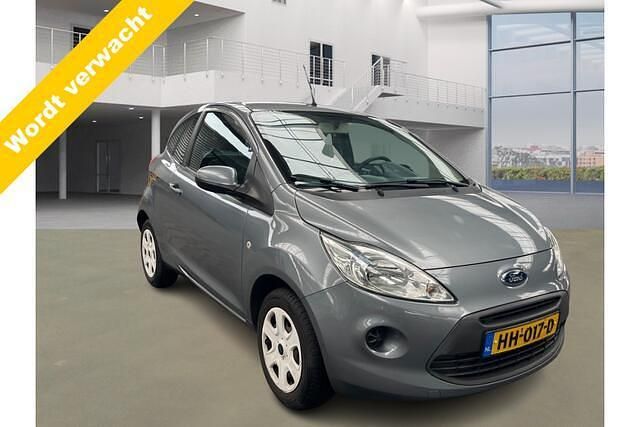 Grijs Occasion 2015 Ford Ka Style Hatchback | € 6.699 (Eerlijke prijs) - Afbeelding 1/4