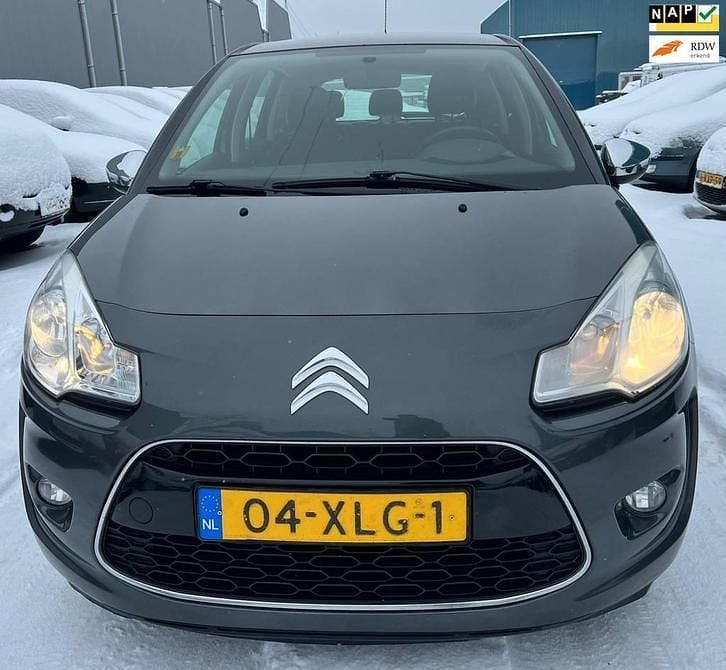 Grijs Gebruikt 2012 Citroën C3 Hatchback | € 1.850 (Goede deal) - Afbeelding 1/4