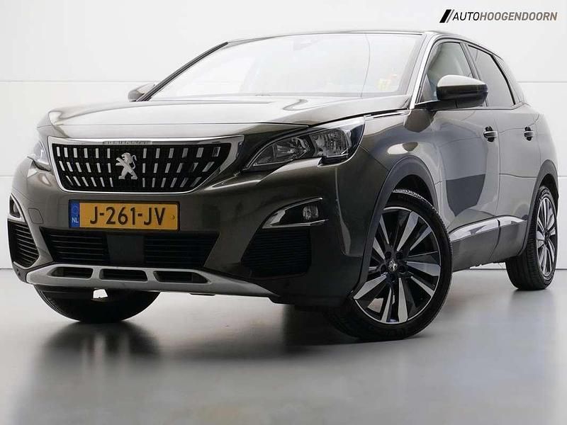 Grijs (metallic) Gebruikt 2020 Peugeot 3008 Premium SUV | € 16.945 (Super prijs) - Afbeelding 1/4