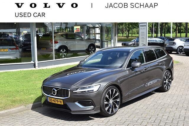 Grijs Gebruikt 2019 Volvo V60 Inscription Stationwagen | € 26.900 (Duur) - Afbeelding 1/4