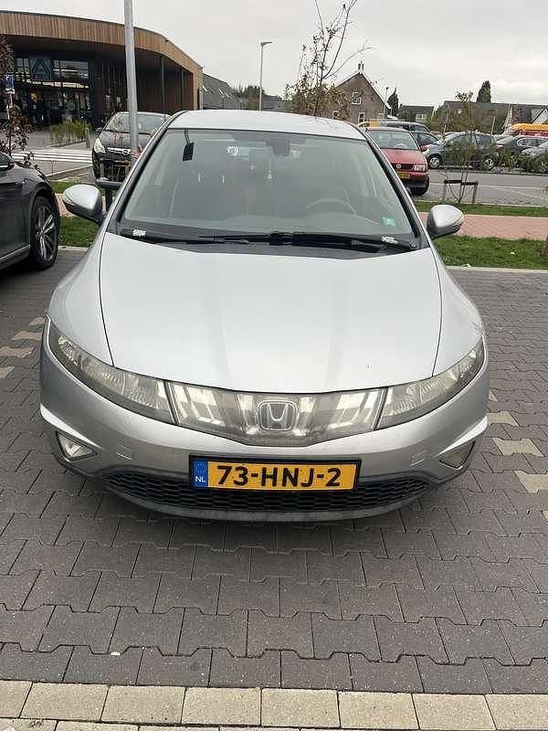 Occasion Honda Civic Comfort 140 PK (102 kW) 2009 Zilver Hatchback