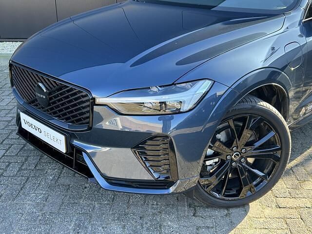Nieuw Volvo XC60 Plus 348 PK (255 kW) 2026 Blauw SUV
