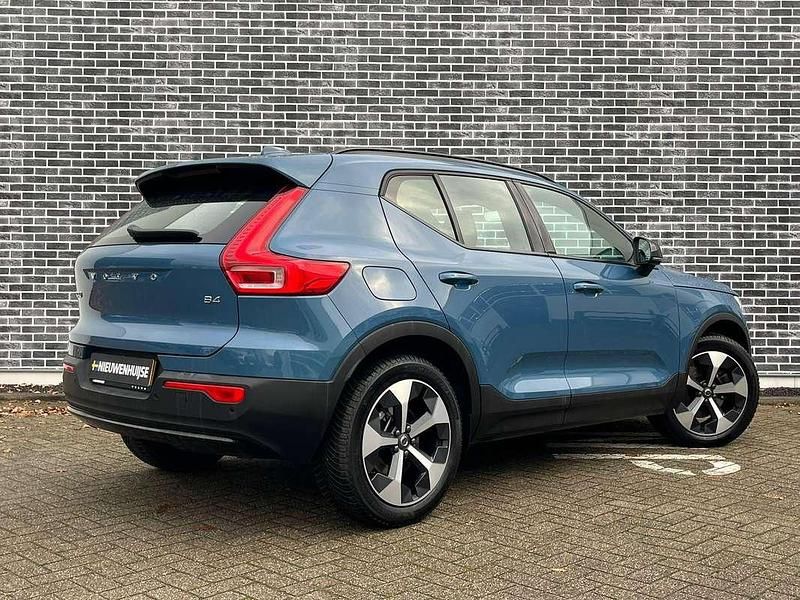 Occasion Volvo XC40 Plus 197 PK (144 kW) 2025 Blauw SUV