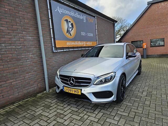 Grijs Occasion 2016 Mercedes C160 Sport Edition Coupé | € 15.445 (Eerlijke prijs) - Afbeelding 1/4