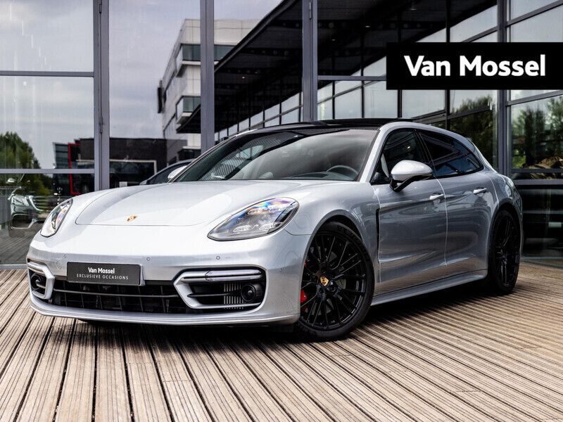Grijs Gebruikt 2021 Porsche Panamera S E-Hybrid Sport Turismo Sedan | € 93.900 (Duur) - Afbeelding 1/4