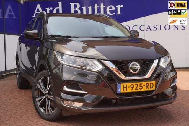Zwart Gebruikt 2020 Nissan Qashqai N-Connecta SUV | € 20.899 (Eerlijke prijs) - Afbeelding 1/4