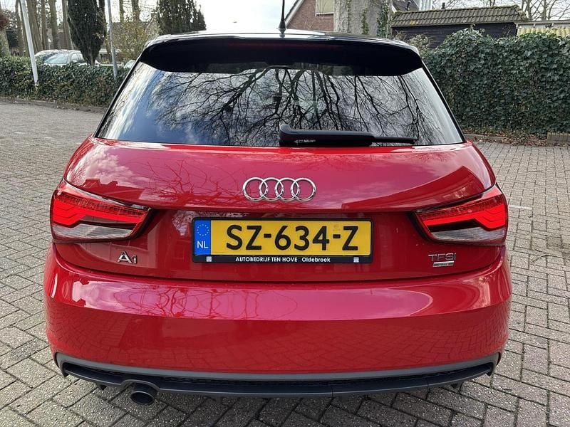 Occasion Audi A1 Sportback S-Line 95 PK (69 kW) 2018 Rood Hatchback