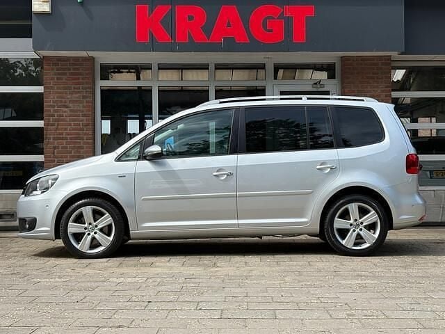 Occasion VW Touran Life 140 PK (102 kW) 2014 Grijs MPV